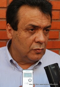 Prefeito de Taboão da Serra, Fernando Fernandes. 