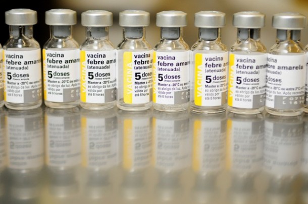 Secretaria de Saúde de Taboão da Serra está vacinando a população contra febre amarela. (Foto: André Borges / Agência Brasília)