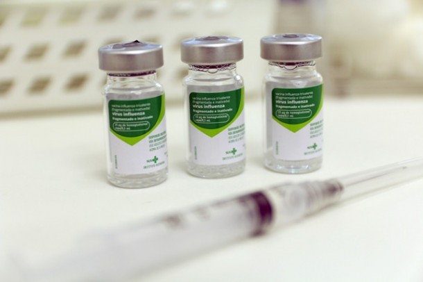 Vacinação contra a gripe vai até o dia 15 de junho. (Foto: Rodrigo Nunes / MS)