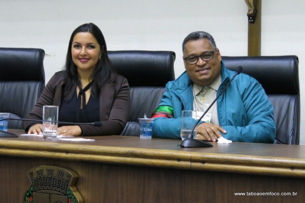 Joice Silva recebe a solidariedade de Sousa Santos e a Coordenadoria da Promoção da Igualdade Racial de Taboão da Serra.