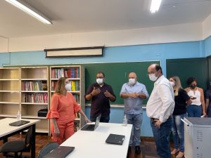 Secretário visitou escola em Taboão da Serra