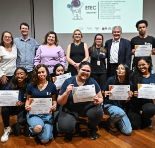 Alunos da Etec Taboão se Destacam com Prêmios na Competição USP de Conhecimentos e Oportunidades