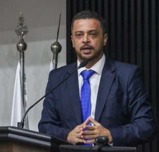 Anderson Nóbrega tem projeto aprovado