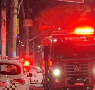 Bombeiros e Polícia Militar no Centro de Taboão da Serra