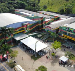 Complexo Educacional Valdelice Prass totalmente reformado