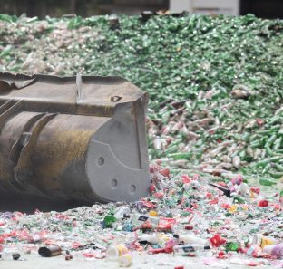 Destruicao_garrafas_1510-3