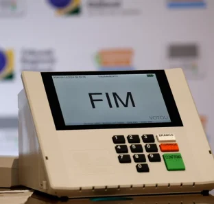 Eleicoes-2026-veja-a-ordem-de-votacao-na-urna-eletronica-rr64h0v9ykpypmmsvo667ntppj3wcdwp1x8uo0qpa0
