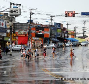 Estrada Kizaemon Takeuti no Pirajucara