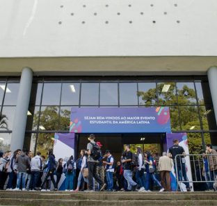 Expo CIEE 2022 oferece mais de 16 mil vagas de estágio