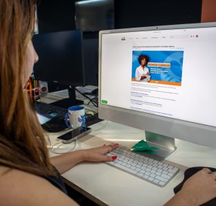 FOTO - Educação de Taboão da Serra lança cursos de formação em matemática e educação digital (1)