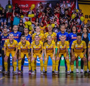 FOTO - Equipe de Futsal Feminino de Taboão da Serra participará na Conmebol Libertadores 2022