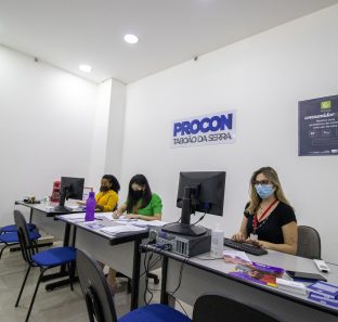 FOTO - Procon de Taboão da Serra fiscaliza Facily e Sabesp