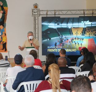 Prefeito Dr. Nakano presta contas de seu mandato no Jacira.