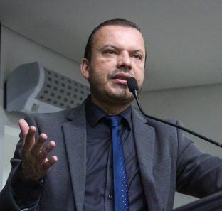 Presidente Carlinhos do Leme_ _