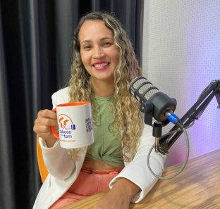 Rosangela Santos de Embu das Artes