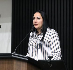 Vereadora Thamires de Cássia_lei aprovada