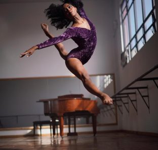 Vitoria Bailarina