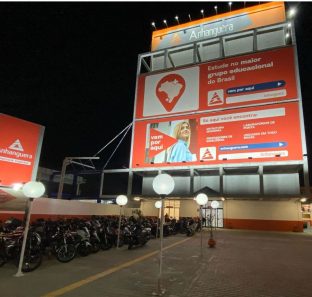 Faculdade Anhanguera de Taboão da Serra.