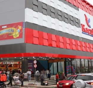 fachada kacula supermercado