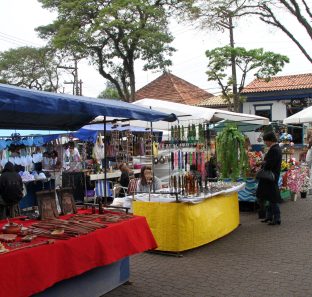 feira de embu das artes