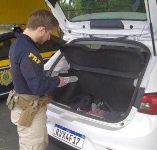 haxixe-e-encontrado-dentro-de-bolsa-de-bebe-em-um-carro-apreendido-pela-prf-643dd64c23ae4