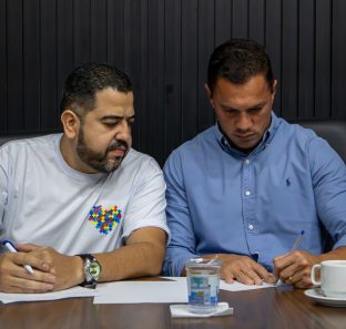 prefeito engenheiro daniel e Atila Secretario da infancia